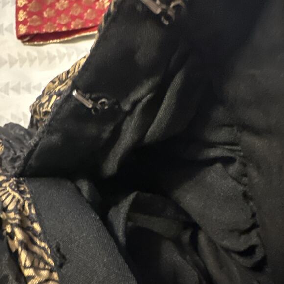 Small Kids Lehenga Choli 2 pc dress Baby Girls Lehenga Top Designer 12-18 Month - Picture 8 of 8